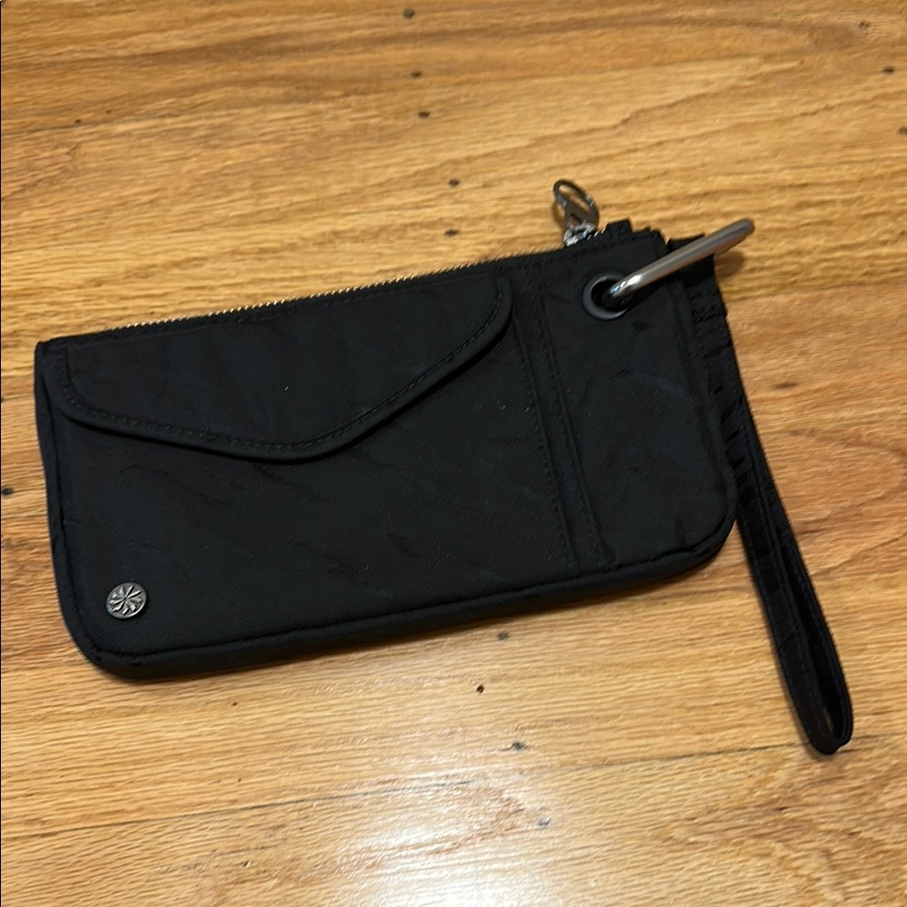 Athleta Black Coffee Run Clutch
